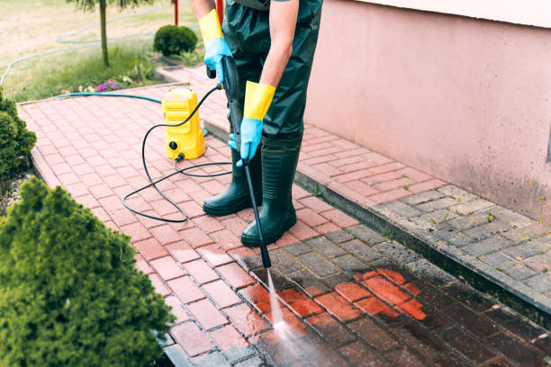 Professional Pressure Washing Services in Exeter, CA